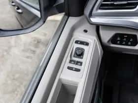 Volkswagen Multivan (2026) thumbnail 37