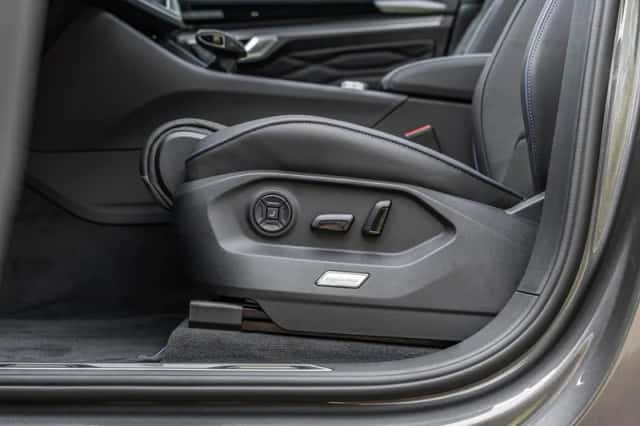 Volkswagen Touareg (2026) thumbnail 14
