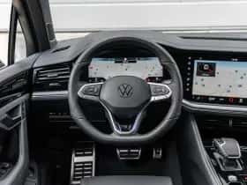 Volkswagen Touareg thumbnail 35