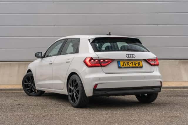 Audi A1 (2025) thumbnail 11