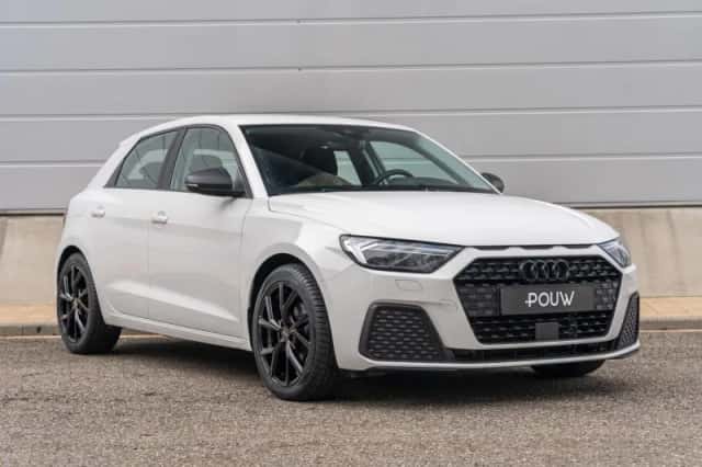 Audi A1 (2025) thumbnail 9