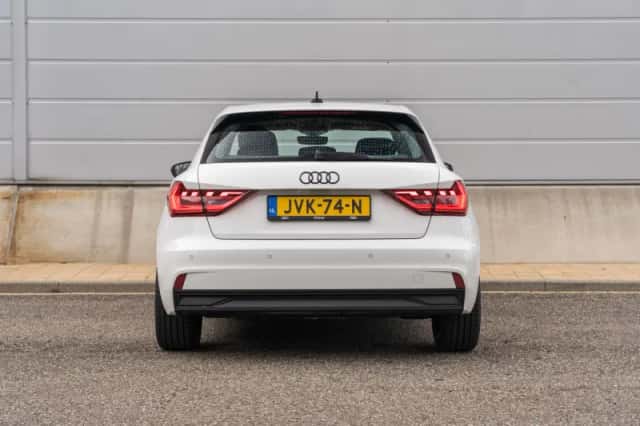 Audi A1 (2025) thumbnail 10