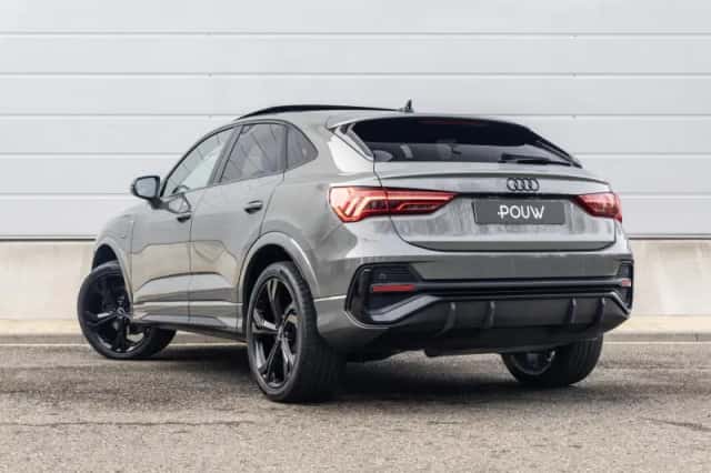 Audi Q3 (2022) thumbnail 12