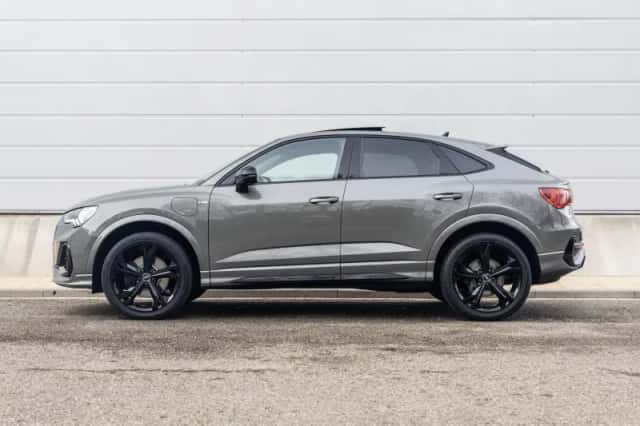 Audi Q3 (2022) thumbnail 13