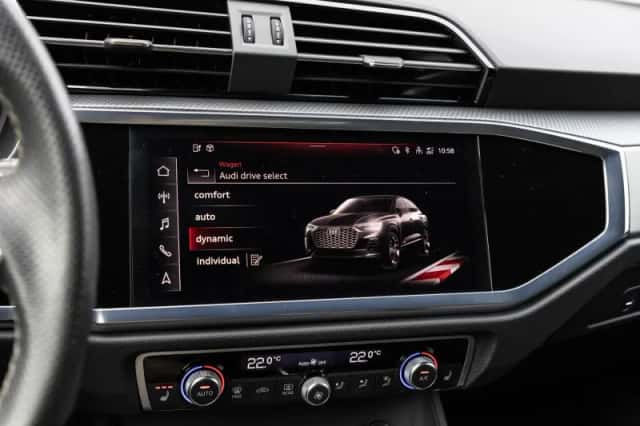 Audi Q3 (2022) thumbnail 27