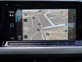 Volkswagen Golf (2022) thumbnail 22