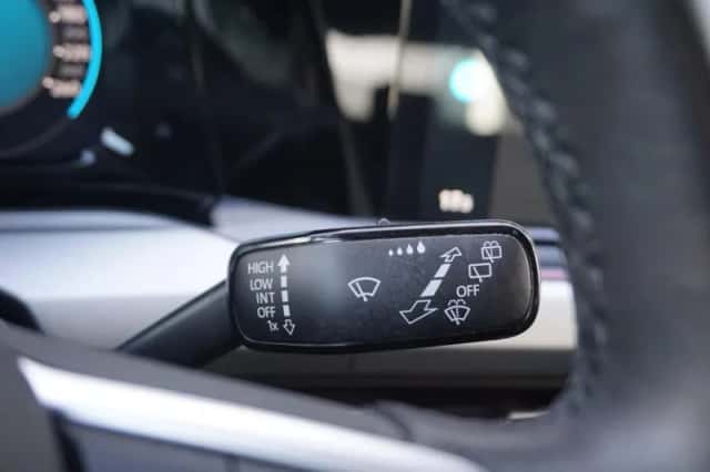 Volkswagen Golf (2022) thumbnail 38