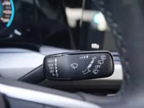 Volkswagen Golf (2022) thumbnail 38