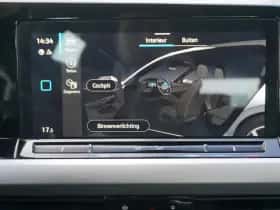 Volkswagen Golf (2022) thumbnail 46