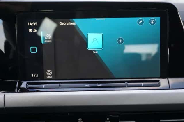 Volkswagen Golf (2022) thumbnail 49