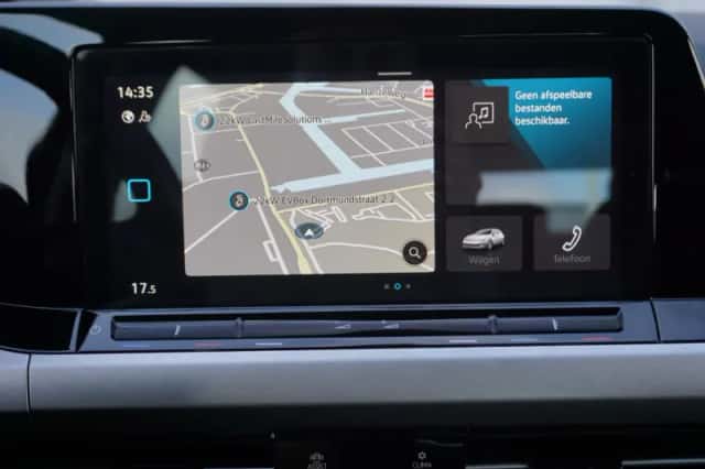 Volkswagen Golf (2022) thumbnail 53