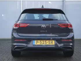 Volkswagen Golf (2022) thumbnail 10