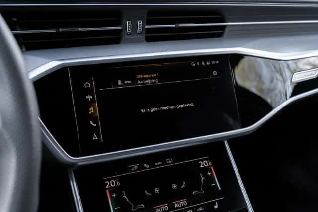 Audi A6 (2022) thumbnail 45