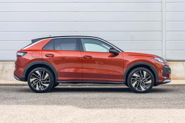Volkswagen T-Roc (2026) thumbnail 3