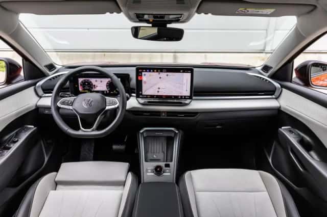 Volkswagen T-Roc (2026) thumbnail 5