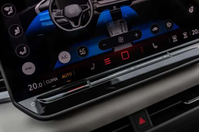 Volkswagen T-Roc (2026) thumbnail 41