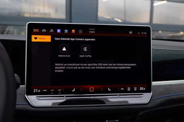 Volkswagen Passat (2025) thumbnail 34