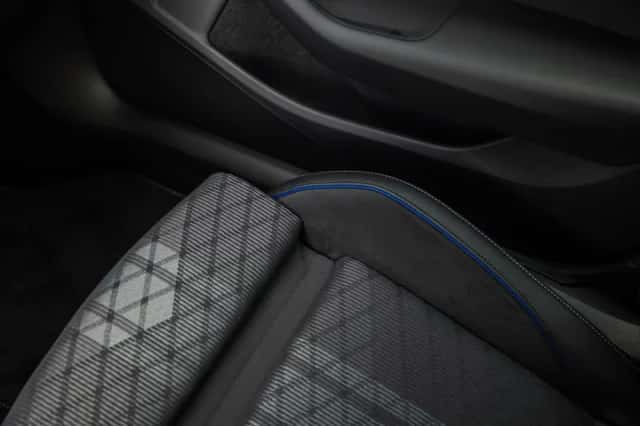 Volkswagen Passat (2025) thumbnail 42