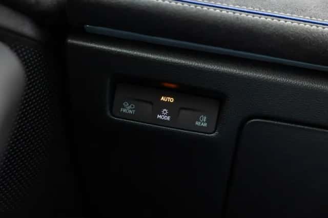 Volkswagen Passat (2025) thumbnail 44