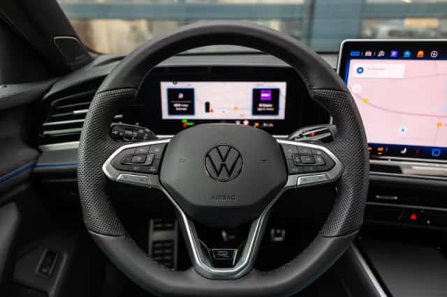Volkswagen Passat (2025) thumbnail 45