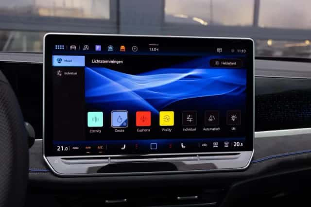 Volkswagen Passat (2025) thumbnail 56