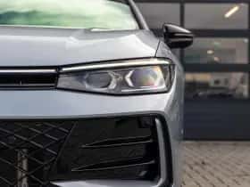 Volkswagen Passat (2025) thumbnail 7