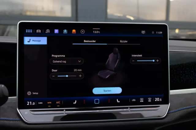 Volkswagen Passat (2025) thumbnail 64