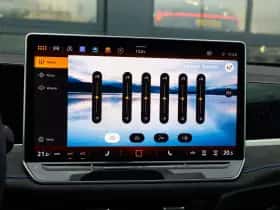 Volkswagen Passat (2025) thumbnail 65
