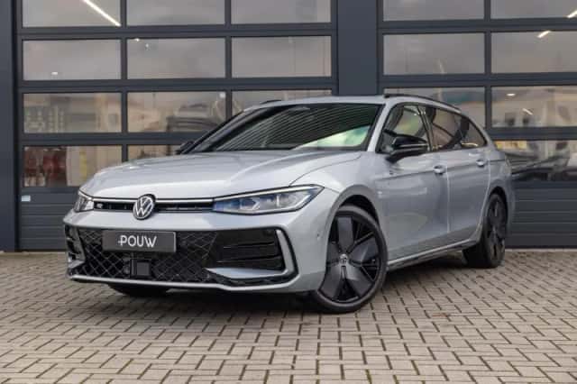 Volkswagen Passat (2025) thumbnail 74