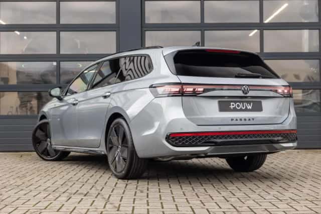 Volkswagen Passat (2025) thumbnail 10