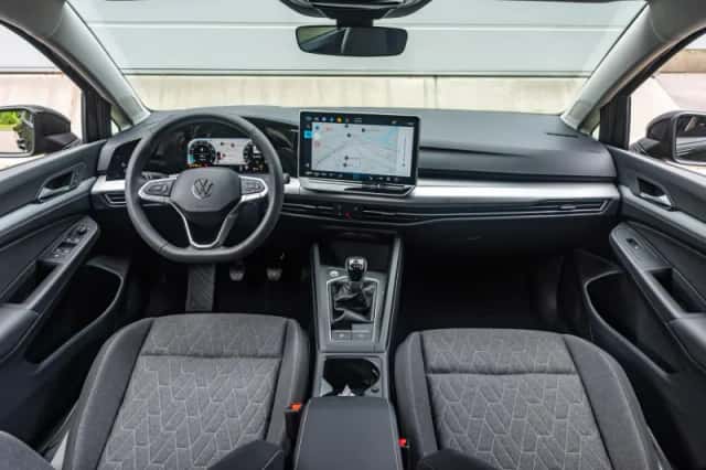 Volkswagen Golf (2026) thumbnail 5
