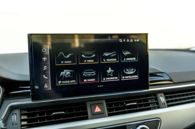 Audi A4 (2022) thumbnail 33