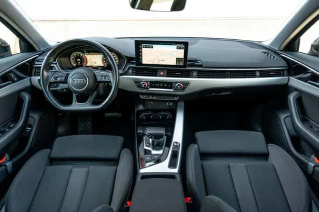 Audi A4 (2022) thumbnail 5
