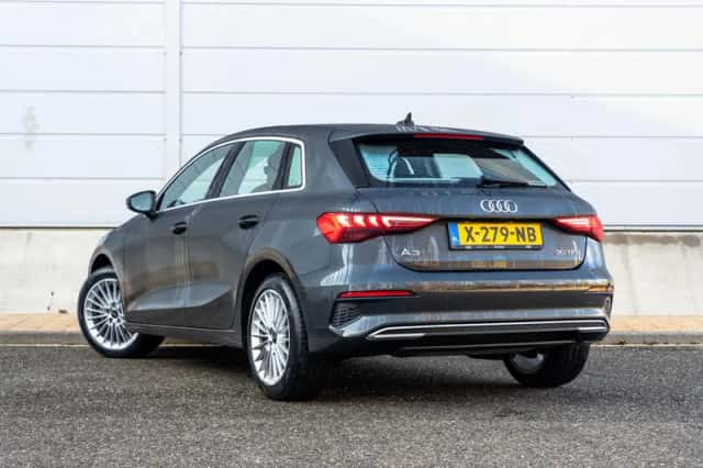 Audi A3 (2024) thumbnail 12