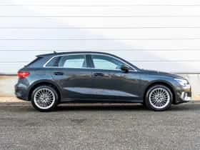 Audi A3 (2024) thumbnail 3