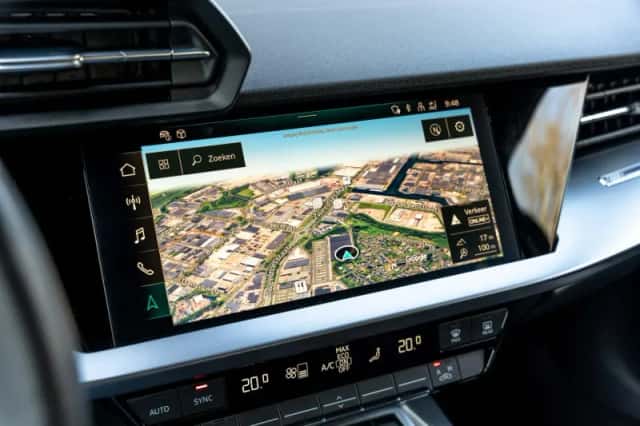 Audi A3 (2024) thumbnail 25