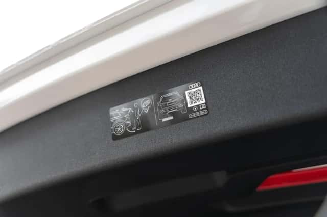Audi Q3 (2026) thumbnail 18