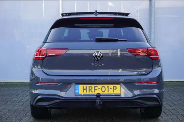 Volkswagen Golf (2025) thumbnail 11