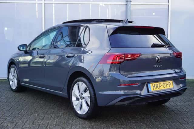 Volkswagen Golf (2025) thumbnail 13