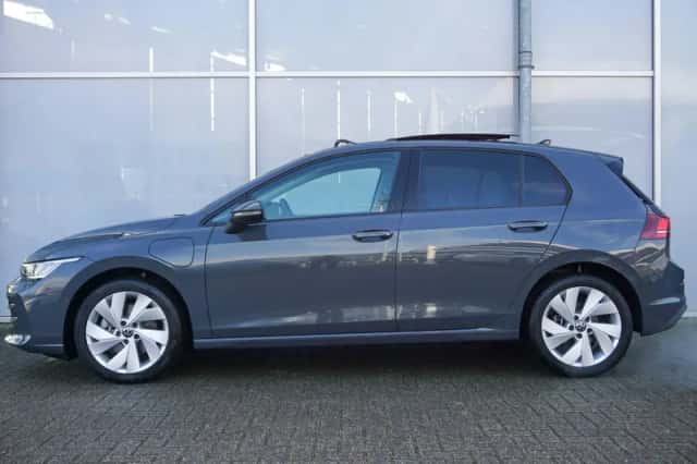 Volkswagen Golf (2025) thumbnail 14