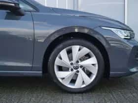 Volkswagen Golf (2025) thumbnail 15
