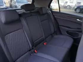 Volkswagen Golf (2025) thumbnail 20