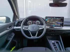 Volkswagen Golf (2025) thumbnail 25