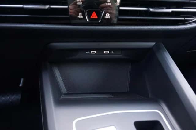 Volkswagen Golf (2025) thumbnail 33