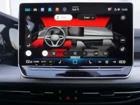 Volkswagen Golf (2025) thumbnail 45