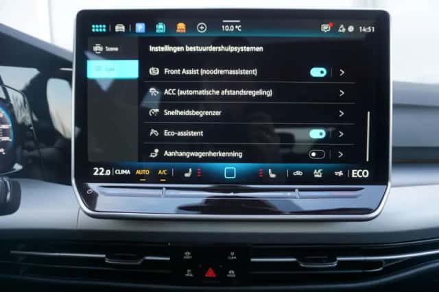 Volkswagen Golf (2025) thumbnail 54