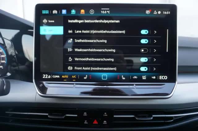 Volkswagen Golf (2025) thumbnail 56