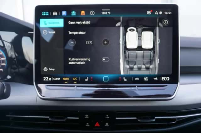 Volkswagen Golf (2025) thumbnail 60