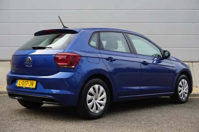 Volkswagen Polo (2021) thumbnail 2