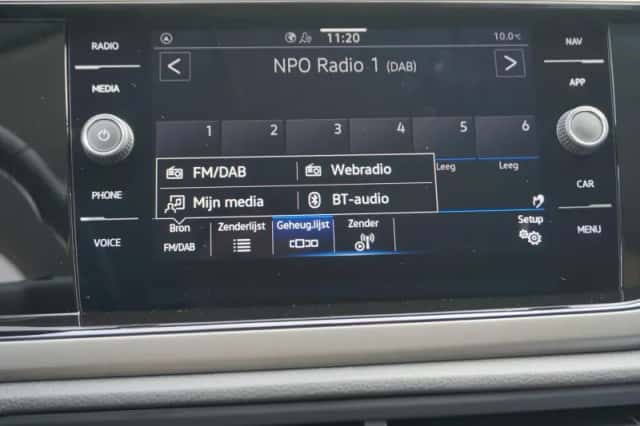 Volkswagen Polo (2021) thumbnail 37